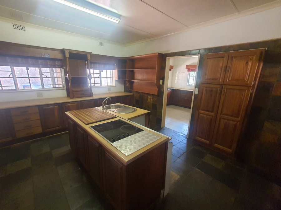Commercial Property for Sale in Hartbeespoort Rural North West